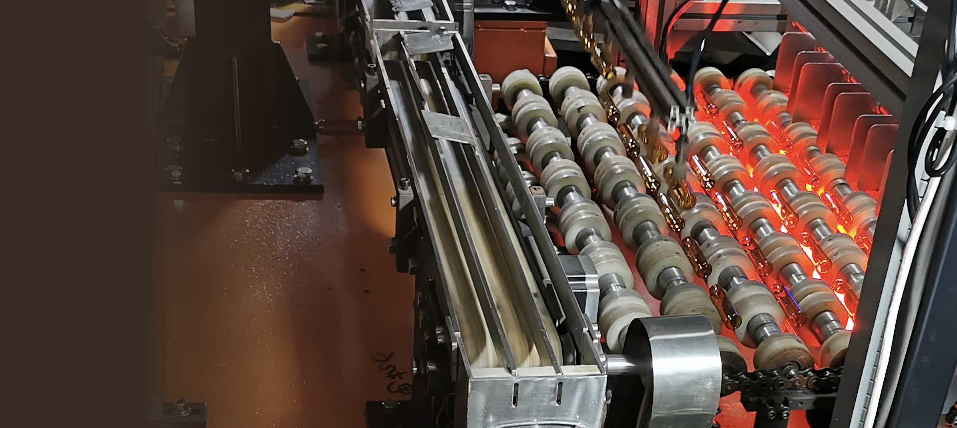 卓越的品質(zhì)，合理的價(jià)格，準(zhǔn)時(shí)的交貨期和優(yōu)質(zhì)的服務(wù)